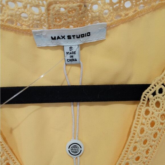 Max Studio Yellow🌻 tunic top Size Small - Picture 6 of 10